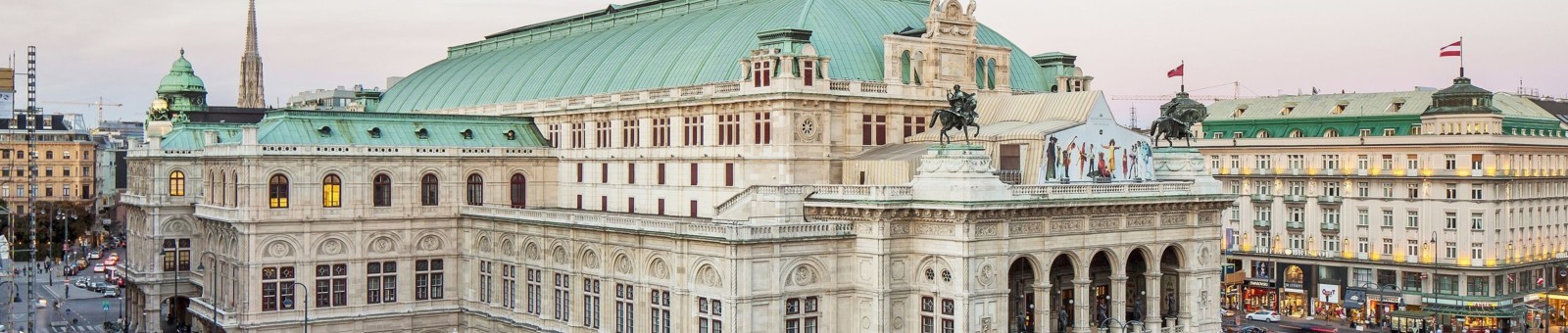     ウィーン国立歌劇場 